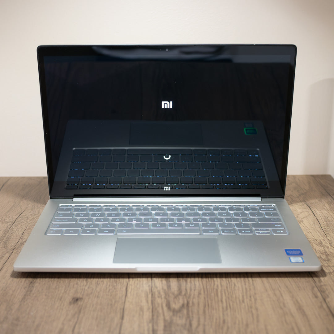 Xiaomi Mi Notebook Air – 13.3″ Intel Core i5, 8GB RAM, 256GB SSD, Windows 11 Home