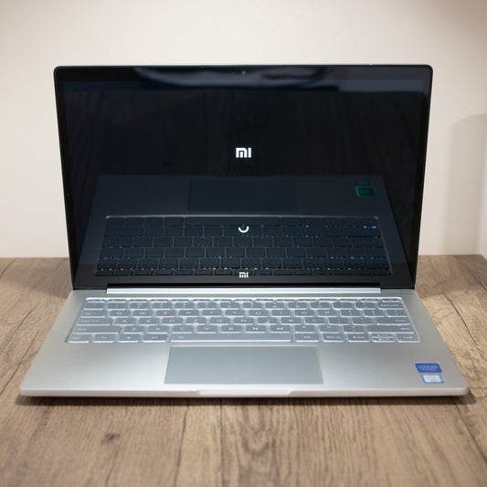 Xiaomi Mi Notebook Air – 13.3″ Intel Core i5, 8GB RAM, 256GB SSD, Windows 11 Home