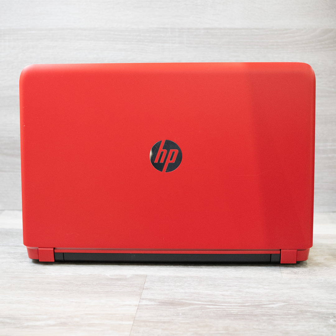 HP Pavilion 15 – 15.6″ Intel Core i5, 8GB RAM, 256GB SSD, Windows 11 Home