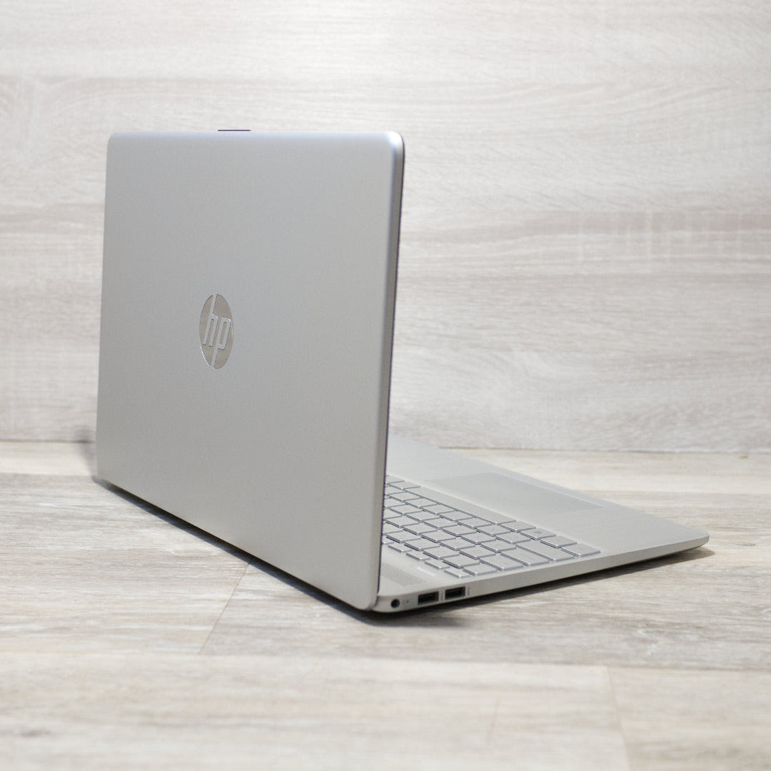 HP 15s – 15.6" Intel Core i5, 8GB RAM, 512GB SSD, Windows 11 Home