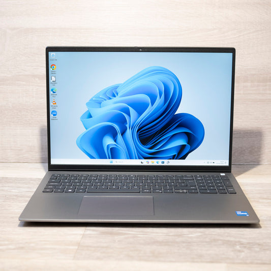 Dell Vostro 15 – 15.6" Intel Core i5, 8GB RAM, 256GB SSD, Windows 11 Pro