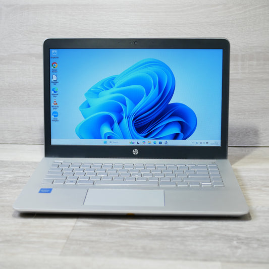 HP Pavilion 14 – 14″ Intel Pentium Gold, 8GB RAM, 240GB SSD, Windows 11 Home