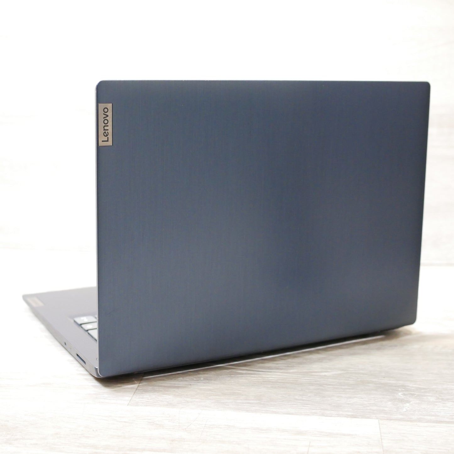 Lenovo IdeaPad 3 – 14″ Intel Core i3, 8GB RAM, 128GB SSD, Windows 11 Home