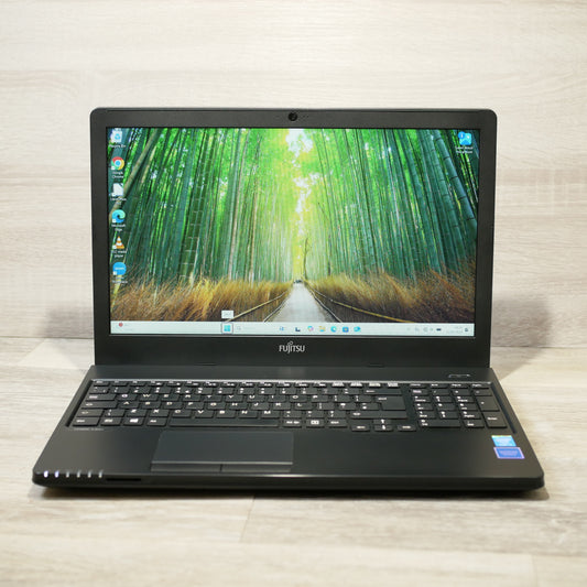 Fujitsu LifeBook – 15.6" Intel Core i3, 8GB RAM, 128GB SSD, Windows 11 Home