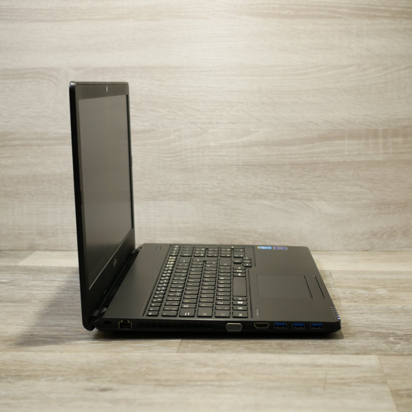 Fujitsu LifeBook – 15.6" Intel Core i3, 8GB RAM, 128GB SSD, Windows 11 Home