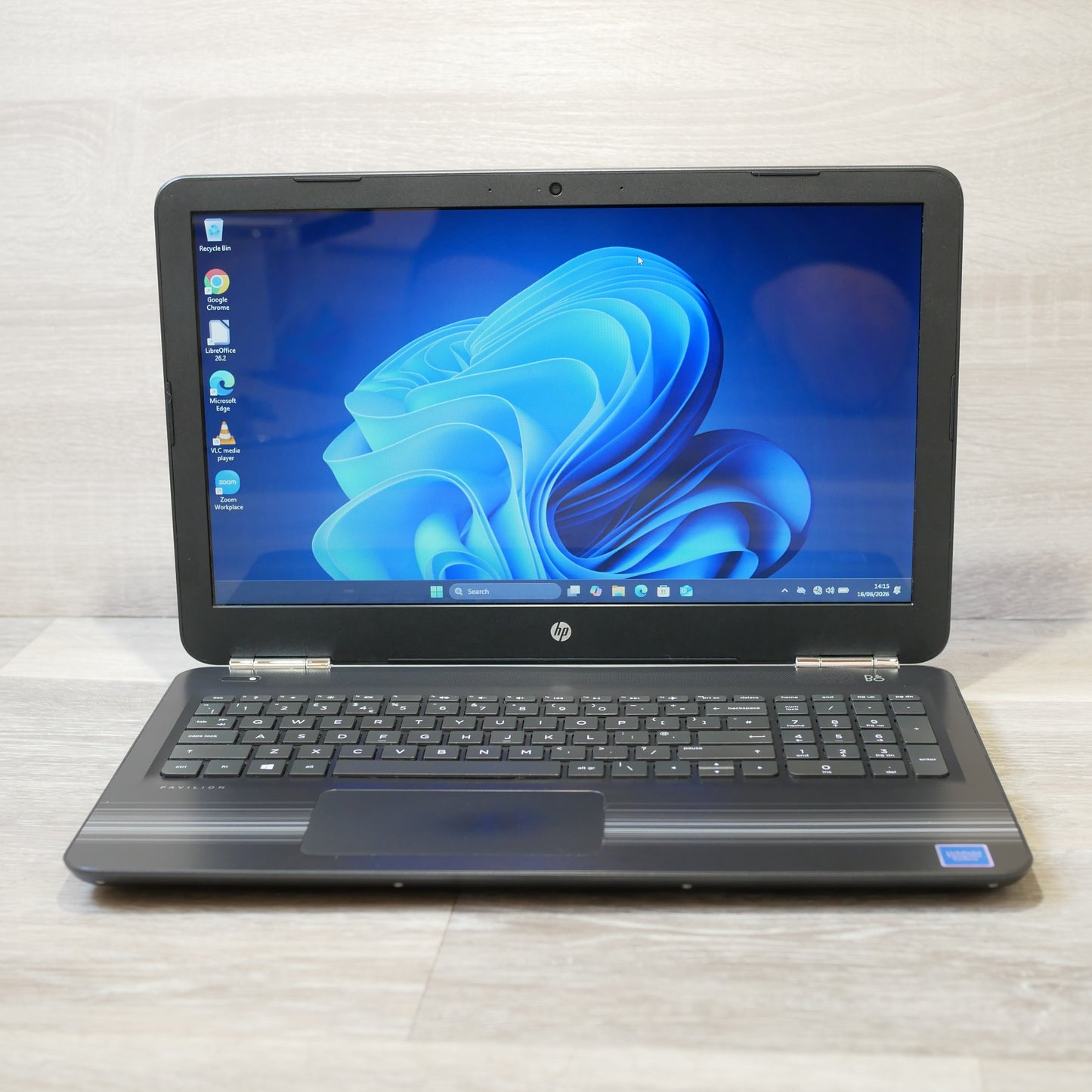 HP Pavilion 15 – 15.6" AMD A9, 8GB RAM, 128GB SSD, Windows 11 Home