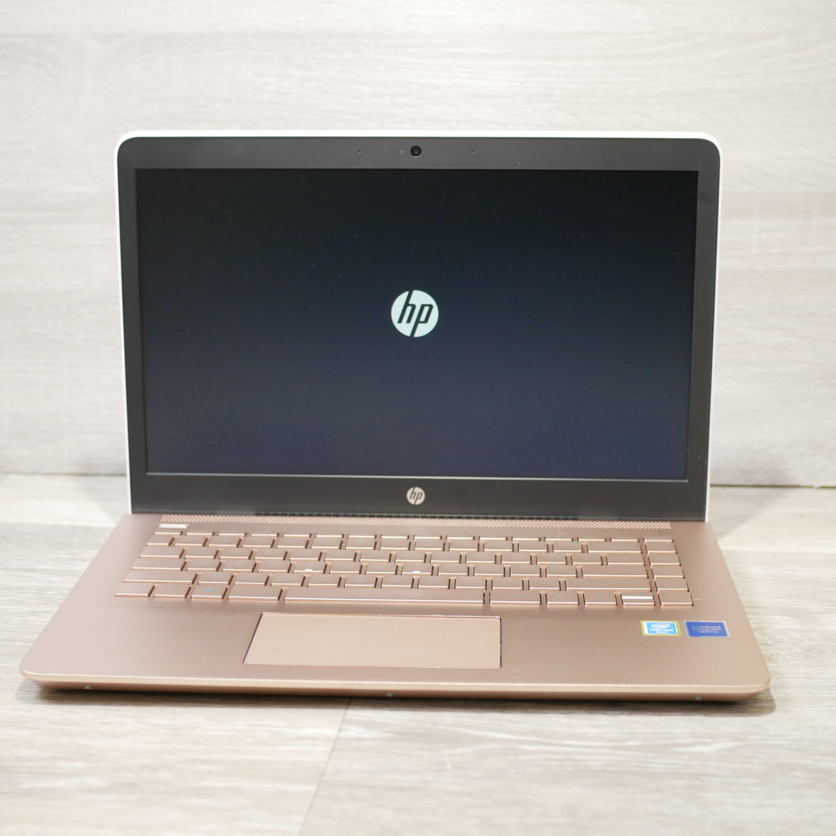 HP Pavilion 14 – 14", Intel Pentium Gold, 8GB RAM, 256GB SSD, Windows 11 Home