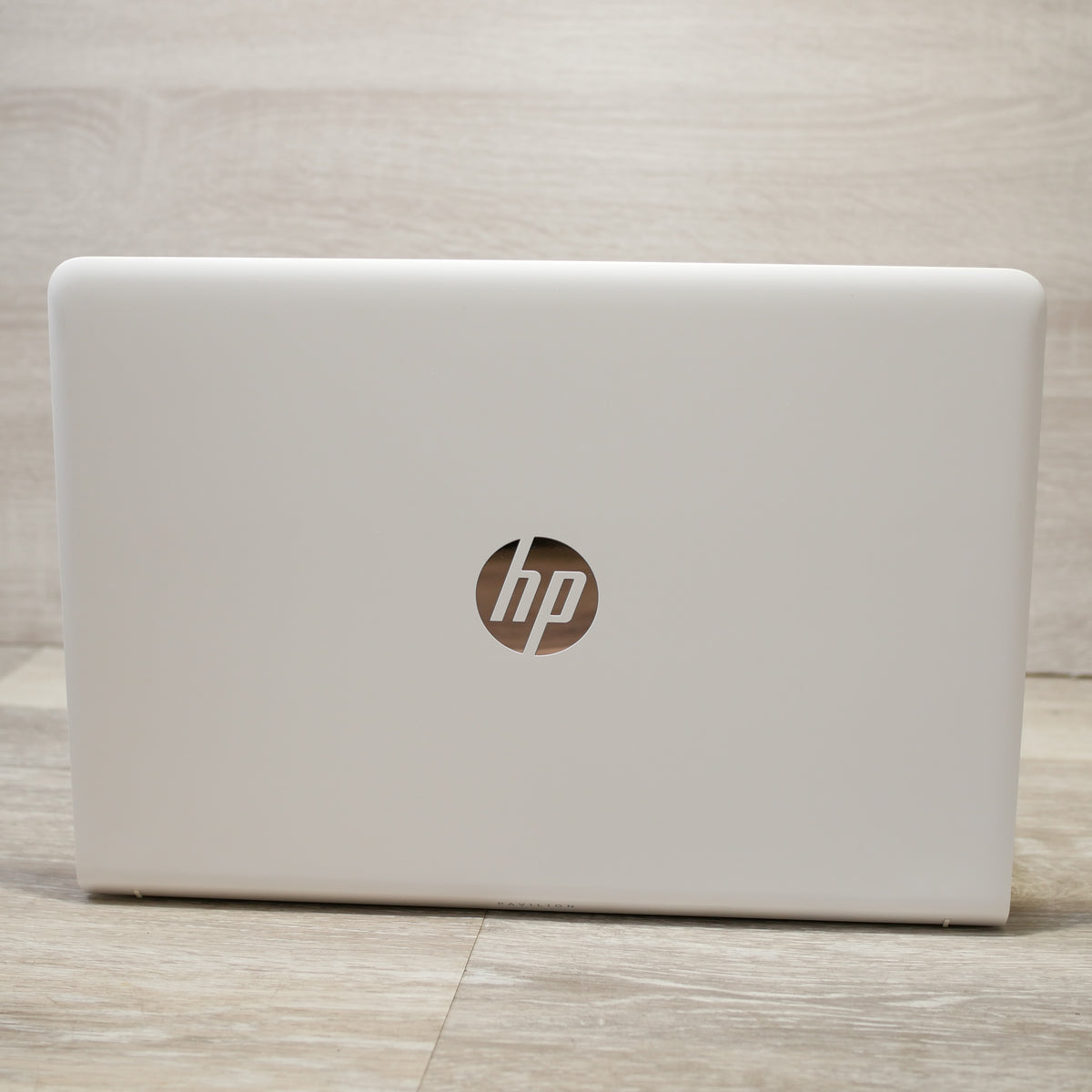 HP Pavilion 14 – 14", Intel Pentium Gold, 8GB RAM, 256GB SSD, Windows 11 Home