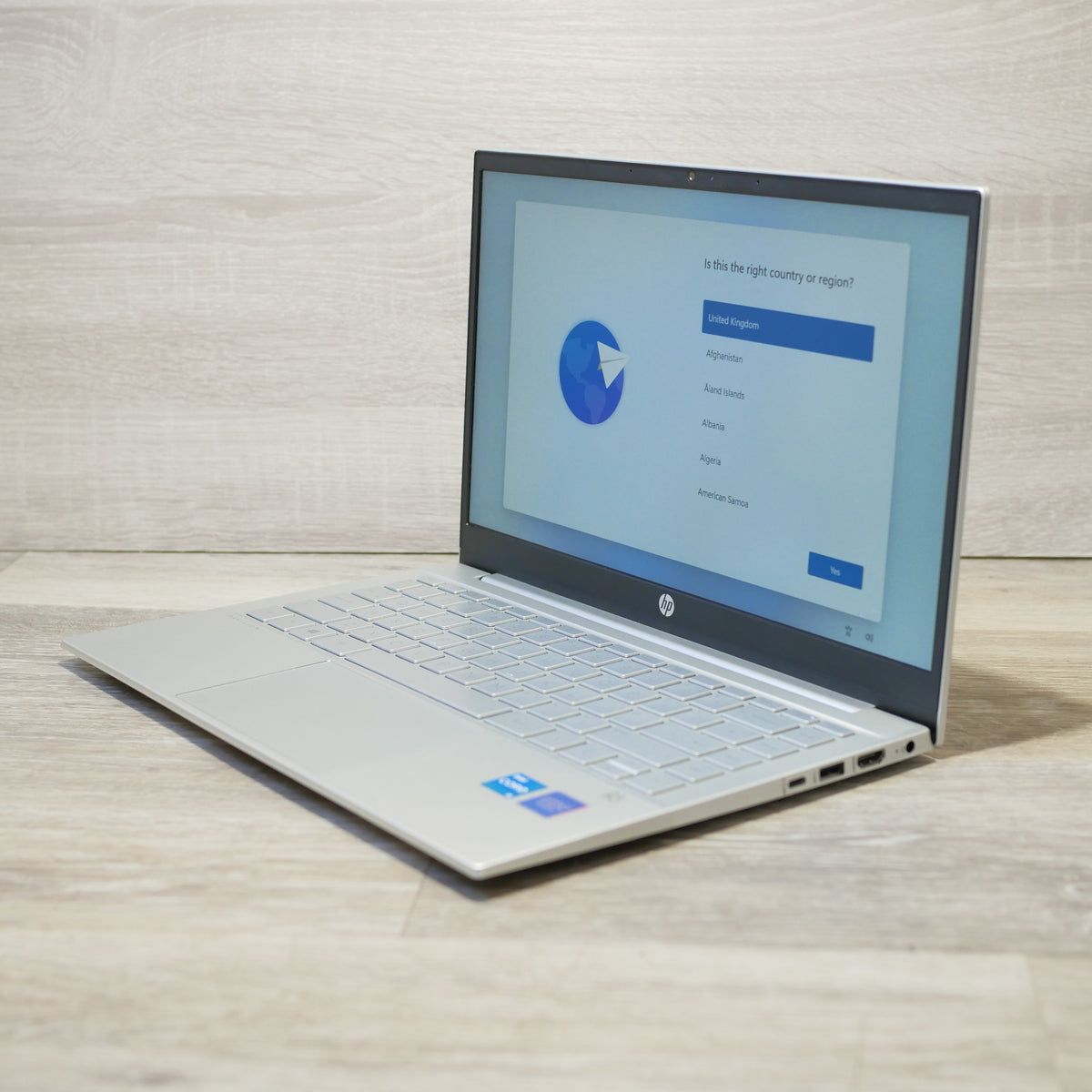 HP Pavilion 14 – 14", Intel Core i5, 8GB RAM, 512GB SSD, Windows 11 Home