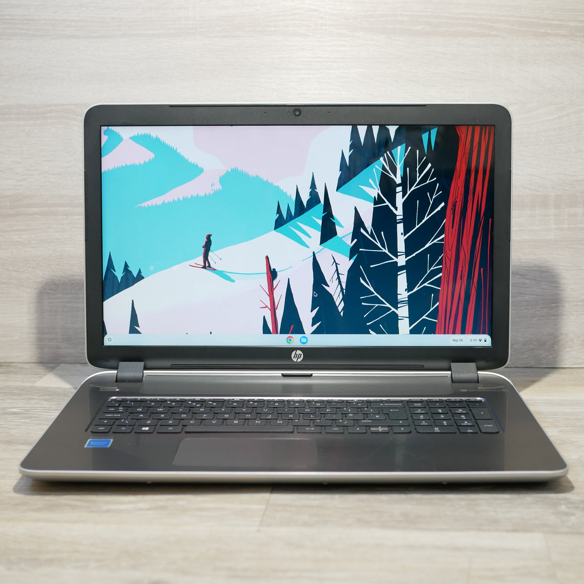 HP Pavilion 17 – 17.3", Intel Core i5, 8GB RAM, 128GB SSD, Google ChromeOS