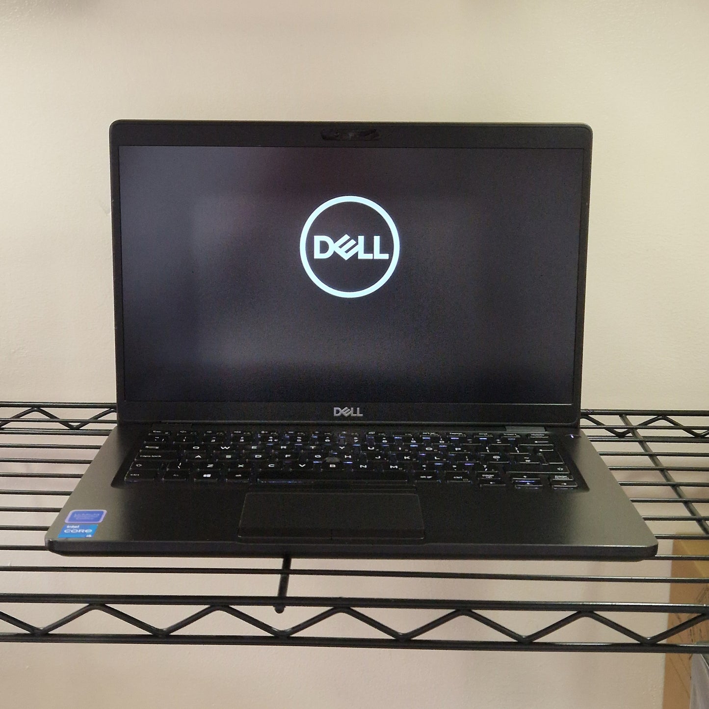 Dell Latitude 5400 – 14″ Intel Core i5, 8GB RAM, 256GB SSD, Windows 11 Pro